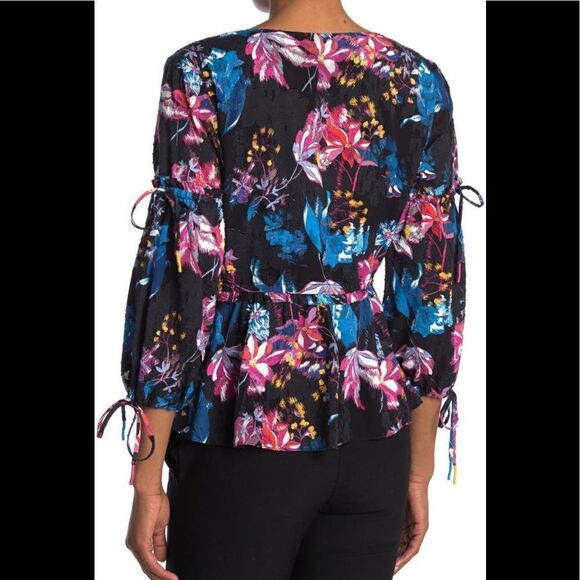 Tanya Taylor Dutch garden silk blend floral blouse💥 size 2 and 4, NWT - Picture 2 of 9